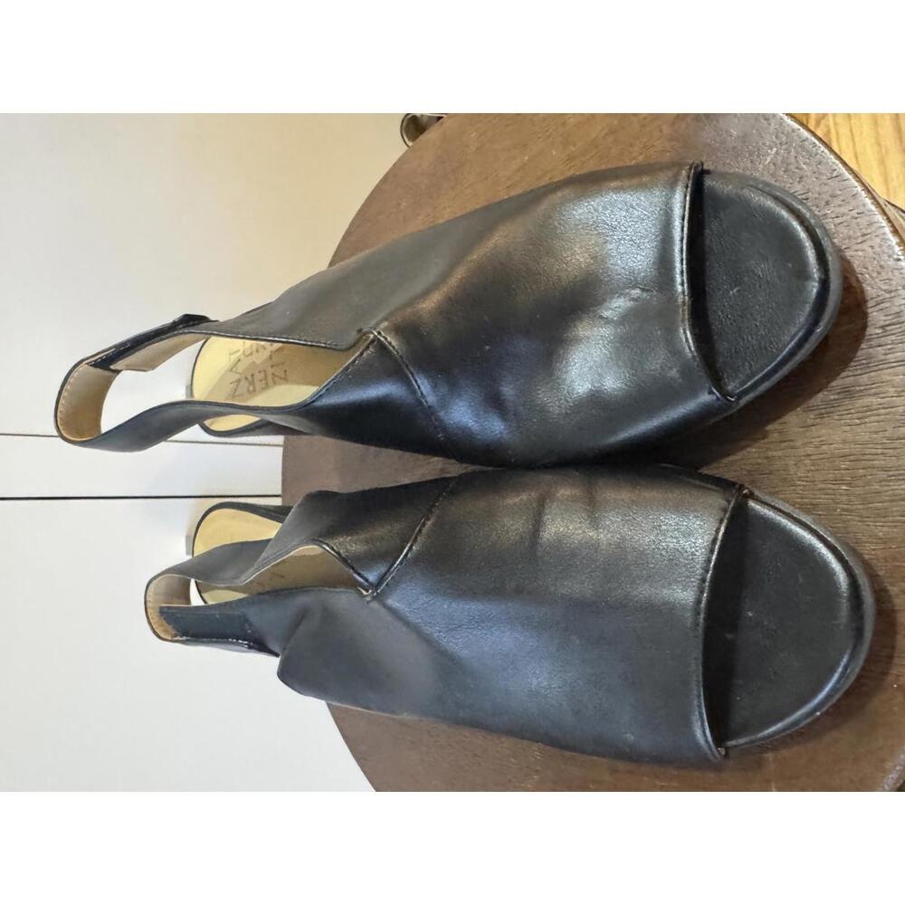 Naturalizer Black Slingback Heels - Stylish & Comfortable